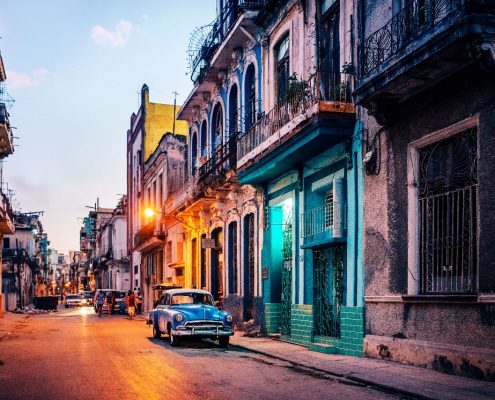 karibik_cuba_havanna_oldtimer_stadtrundfahrt_nostalgie_rundreise