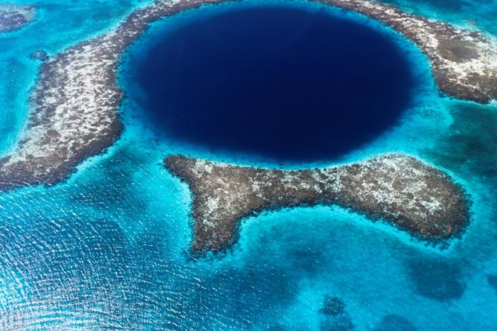 karibik_belize_lighthouse_reef_blue_hole_tauchplatz_weltklasse