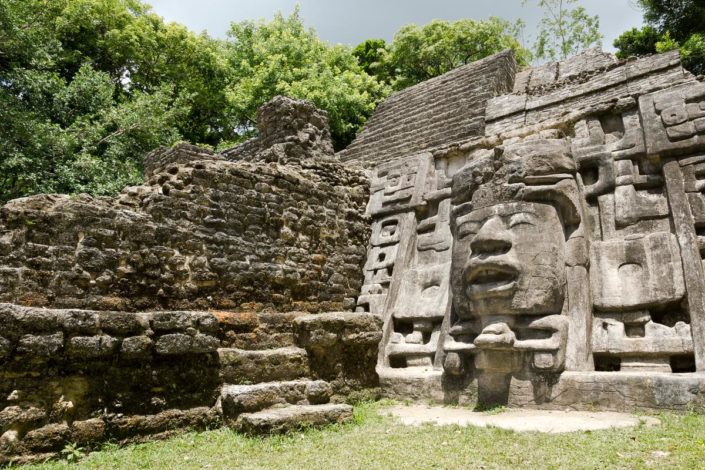 karibik_belize_rundreise_maya_ruinen_lamanai_2