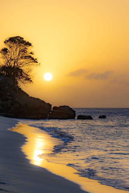 karibik-grenada-sunset_am_magazine_beach_1
