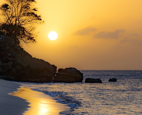 karibik-grenada-sunset_am_magazine_beach_1