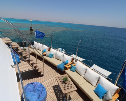 tauchsafari_aegypten_rotes_meer_omneia_spirit_highdeck_lounge_area