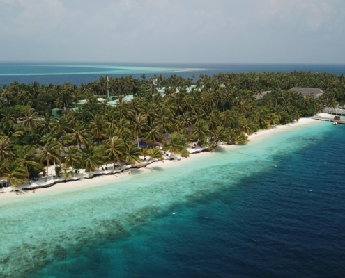 malediven_tauchen_tauchreisen_Tauchurlaub_sued_ari_atoll_vilemandhoo_drohne2