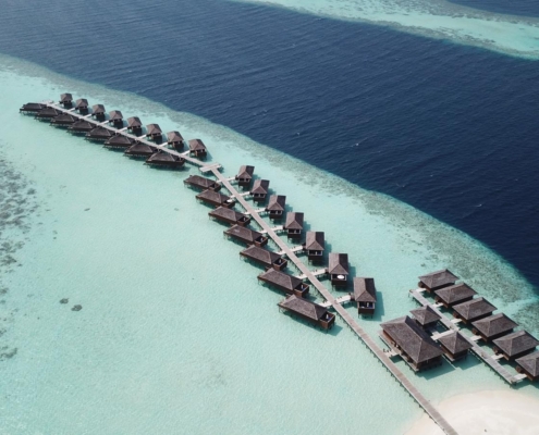 malediven_tauchen_tauchreisen_Tauchurlaub_sued_ari_atoll_vilemandhoo_drohne3