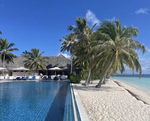 malediven_tauchen_tauchreisen_Tauchurlaub_sued_ari_atoll_vilemandhoo_strand4