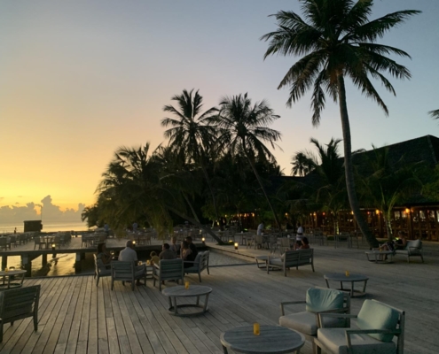 malediven_tauchen_tauchreisen_Tauchurlaub_sued_ari_atoll_vilemandhoo_terrasse3