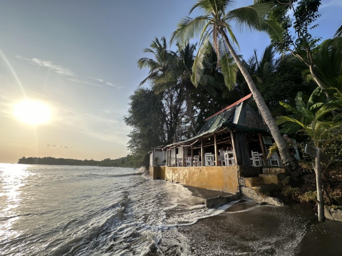 nautilus_panama_santa_catalina_reisetipps_restaurant_pinguinos_1