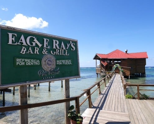 honduras_roatan_westend_bar_meer_urlaub