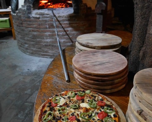 honduras_utila_mango_inn_pizza_steinofen