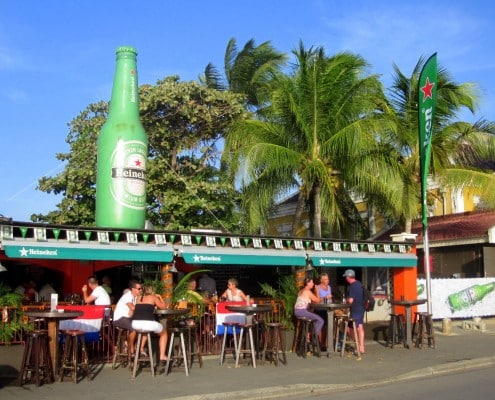 karibik_bonaire_tauchen_bar_am_meer