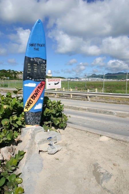 karibik_saba_tauchen_saint_maarten_sint_martin_beachbar_flughafen