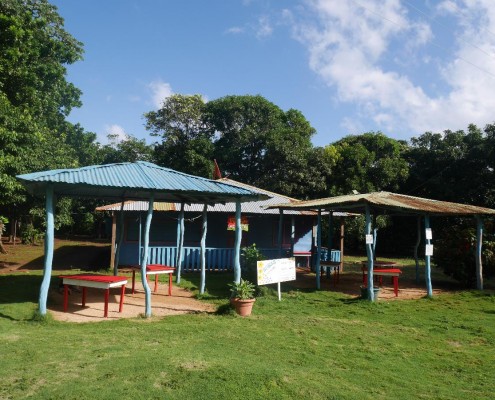 nicaragua_little_corn_comedor_restaurant_local