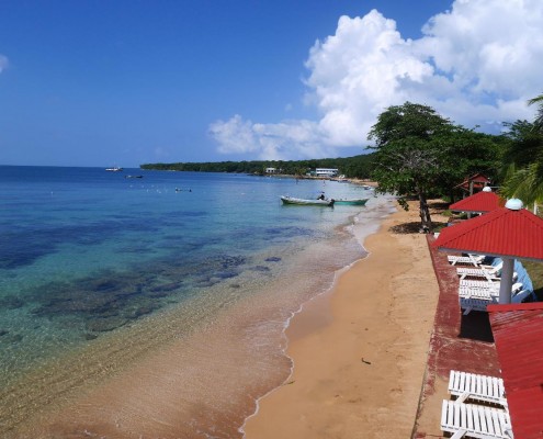 nicaragua_little_corn_los_delfines_strand_02