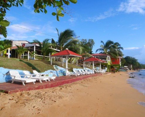 nicaragua_little_corn_los_delfines_strand_hotel